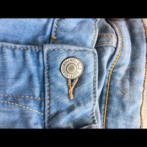 Old navy light wash jeans